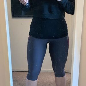 Gray Capri leggings